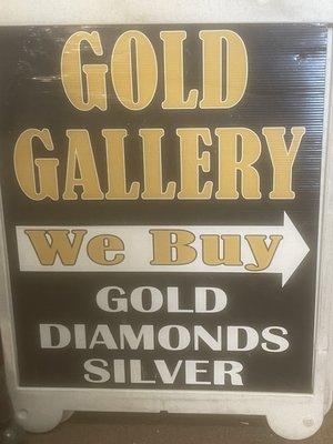 We buy all precious metals including natural diamonds. Gemologist always on site.