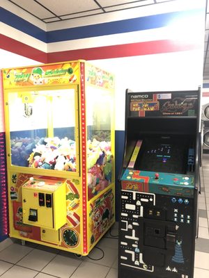 2 arcade machines