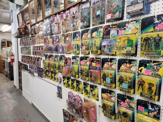 Toys:Antique, vintage, collectibles