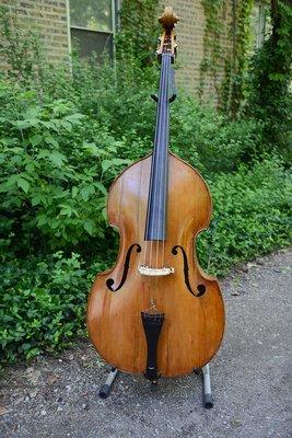 Antje, a 200-year-old converted three string. Unbelievable volume and richness of tone from this 5/8 size bass!