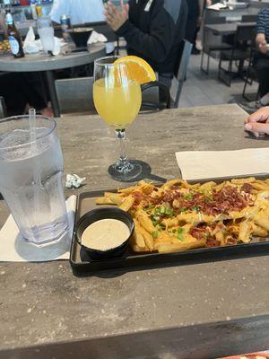 Amazing brunch and mimosa's