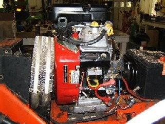 http://www.jimsrepairjimstractors.com/Engines.htm