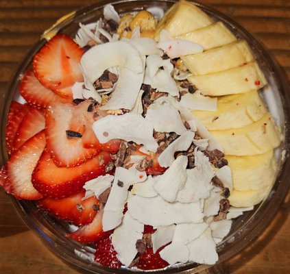 3'23'2023 Nutelloco (Swapped Nutella for Peanut Butter) - Granola, Banana, Strawberry, Raw Cacao Nibs and Cocunut Flakes