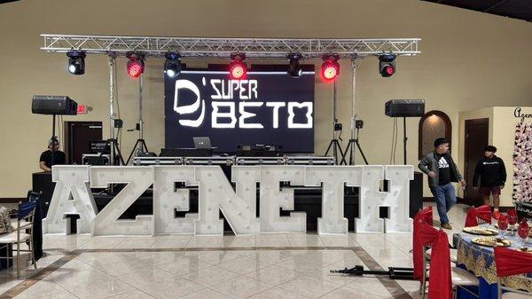 Azeneth Event Center pantalla gigante Led