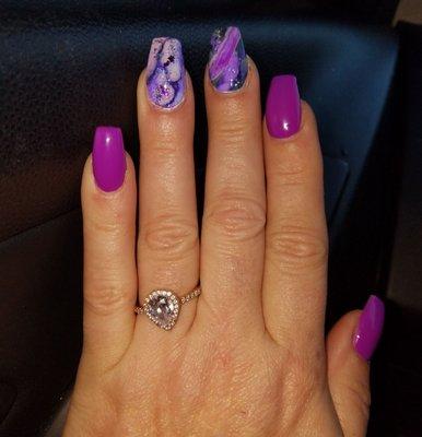 Best nail tech and designs