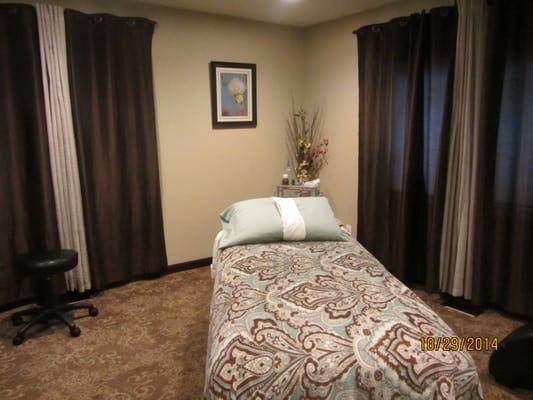 Massage and acupuncture room