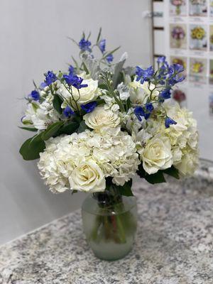 White and Blue Delight Bouquet