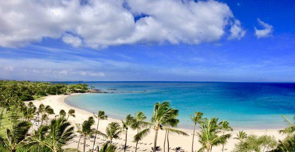 Kaunao'a Bay at the Mauna Kea Beach Hotel. This could be your everyday!