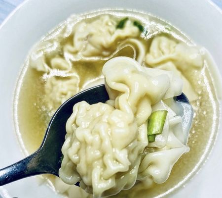 Wonton soup