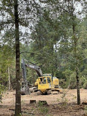 Land clearing equipment