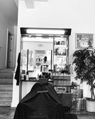 Brothers & Sisters Unisex Salon Arnett