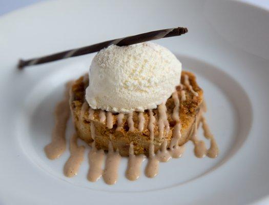 Dessert - Salted Dulce Bread Pudding, Nutella Anglaise, Whiskey Bacon Gelato #BruleeCatering