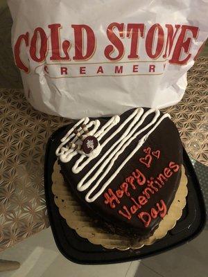 2021 Valentines Cake ~ you guys should order ! It's amazing.  LenaGinc.com