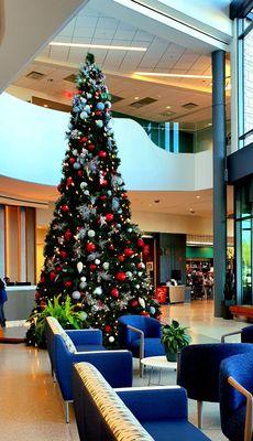 Christmas 2023 Lobby