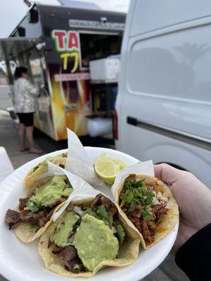 Asada with guacamole, and the Barria taco on the right side.