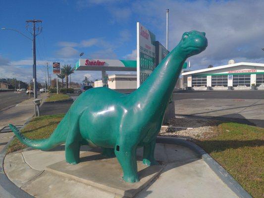 This dinosaur is not at all Sinclair's but enjoy this one on Blackstone