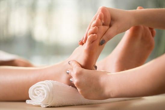 YOUR FEET DESERVE TO BE PAMPERED Revitalise your senses and refresh your mind!