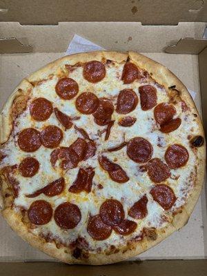 Medium pepperoni pizza