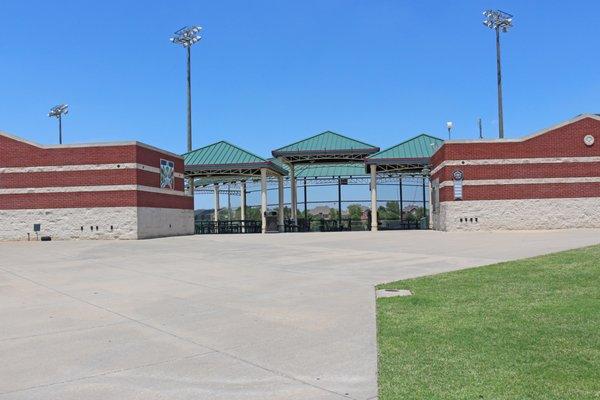 Entrance to Heritage Yards