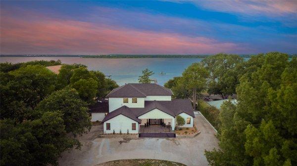 Lake Arlington Luxury Listing