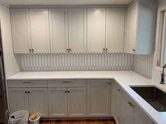 Kitchen Remodels & Backsplash | Almog Construction | Call: (541) 508-6104