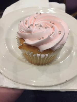 Cute cupcake served at the bridal event