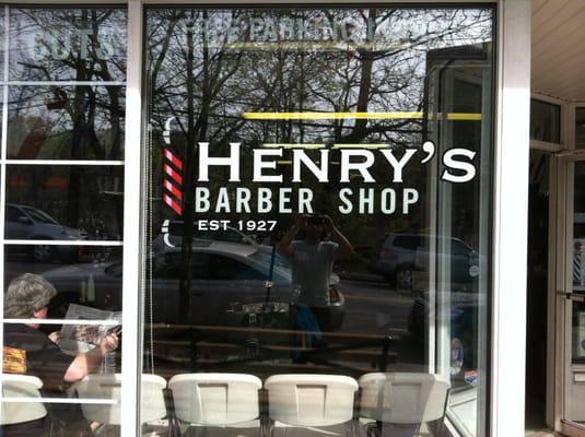 Welcome to Henry's!