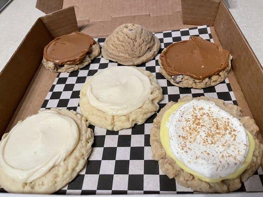 Sugar, Banana Cream Cookies, Oatmeal Chocolate Chip with Cookie Butter and Chocolate Chip Cookie