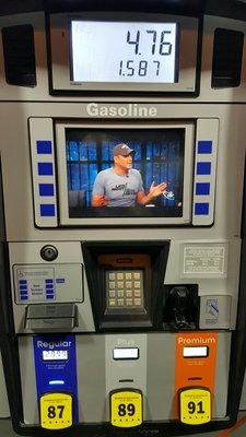 Yes...they have TV monitors to distract you while you pump it (11/17/16)! #EchoPark #HipsterHood #IHaveGas