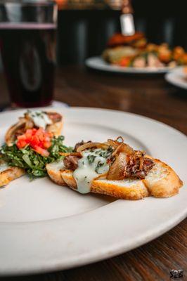 Steak, Grilled Onions & Blue Cheese Crostini.