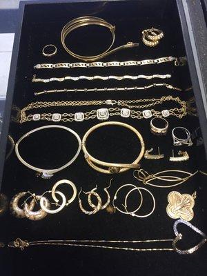 We Buy/Sell all Gold/Silver Jewelry......yes even BROKEN!