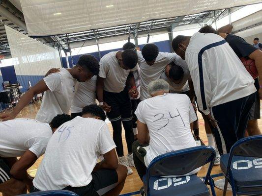 Apostle Howell decides to join in and plays despite injuries at Youth BB Tournament  Ft. Worth 9/19/20.