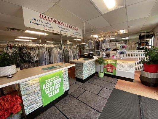 Halfmoon Cleaners