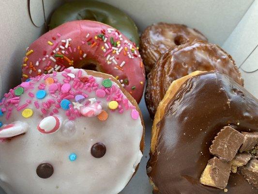 California Donuts