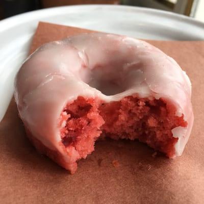 Baked Strawberry Donut ($2.50)