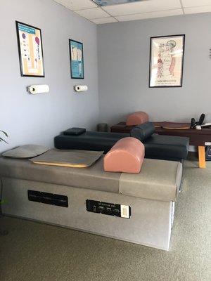 chiropractic roller tables