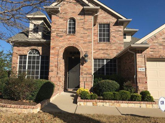 Home for Sell in Wylie, TX, beautiful 4 bed, 2 bath, large yard and pool!