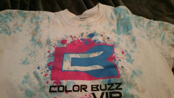 My boyfriend's shirt after the run... He was even trying to avoid the color (I know what a lame-o hah)