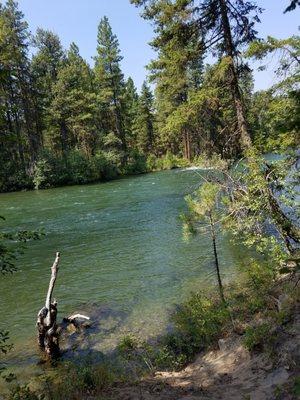 cle Ellum river