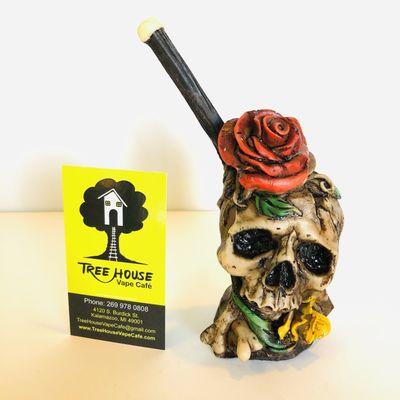 TreeHouse Vapors -Smoke products