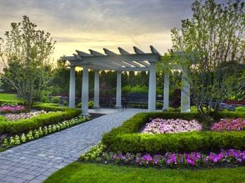 Hidden Lake Estates in Clinton twp, Michigan. Large terrace with open sitting area and beautiful landscape design