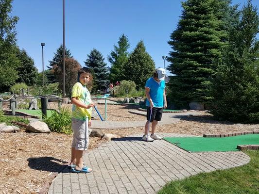 We all had fun golfing and their locally made ice cream flavors can't be beat. We'll have to come back the next time we are up from Texas.