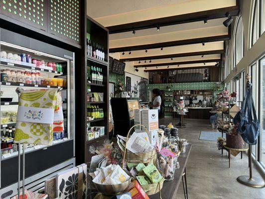 More market goodies and view of the inside bar