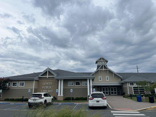 Lewes Public Library