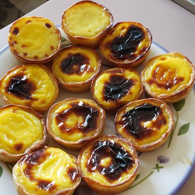 Homemade Portuguese Custard tarts. www.lorendanasdelights.com