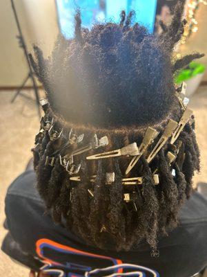 Loc retwist