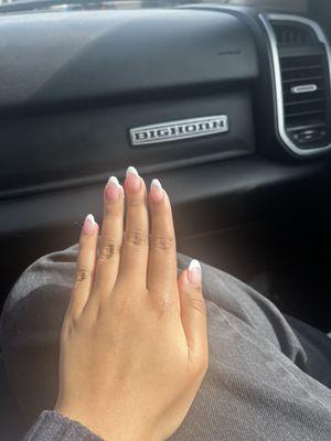 nails