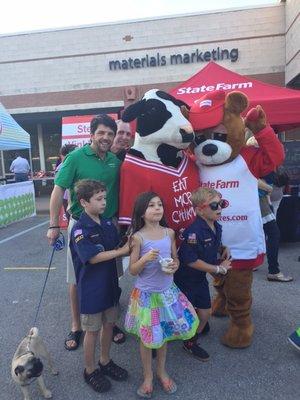 Hanging with the mascots at National Night Out!