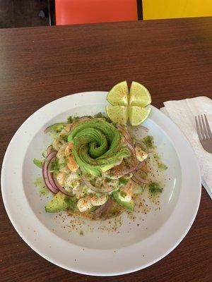 buena la tostada de aguachile