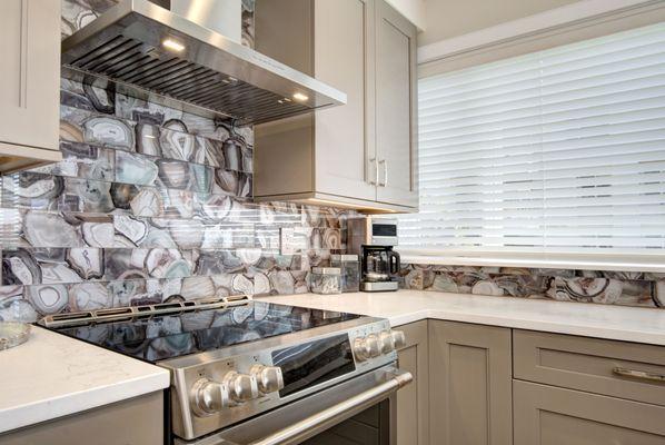 Multi color backsplash, Warm tone cabinets color